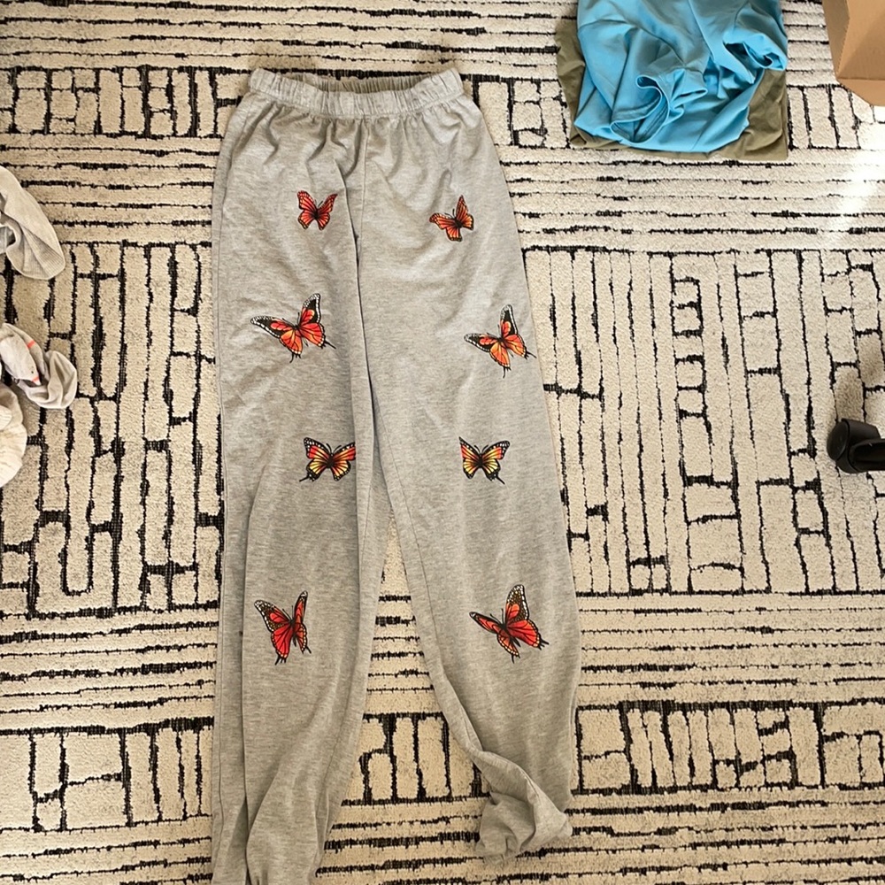 Butterfly sweats